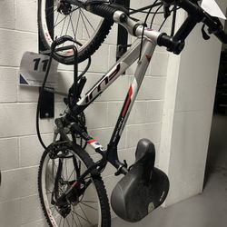 Fuji Sport Series Mountain Bike