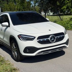 2021 Mercedes-Benz GLA 250