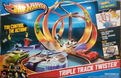Hot Wheels Triple Track Twister