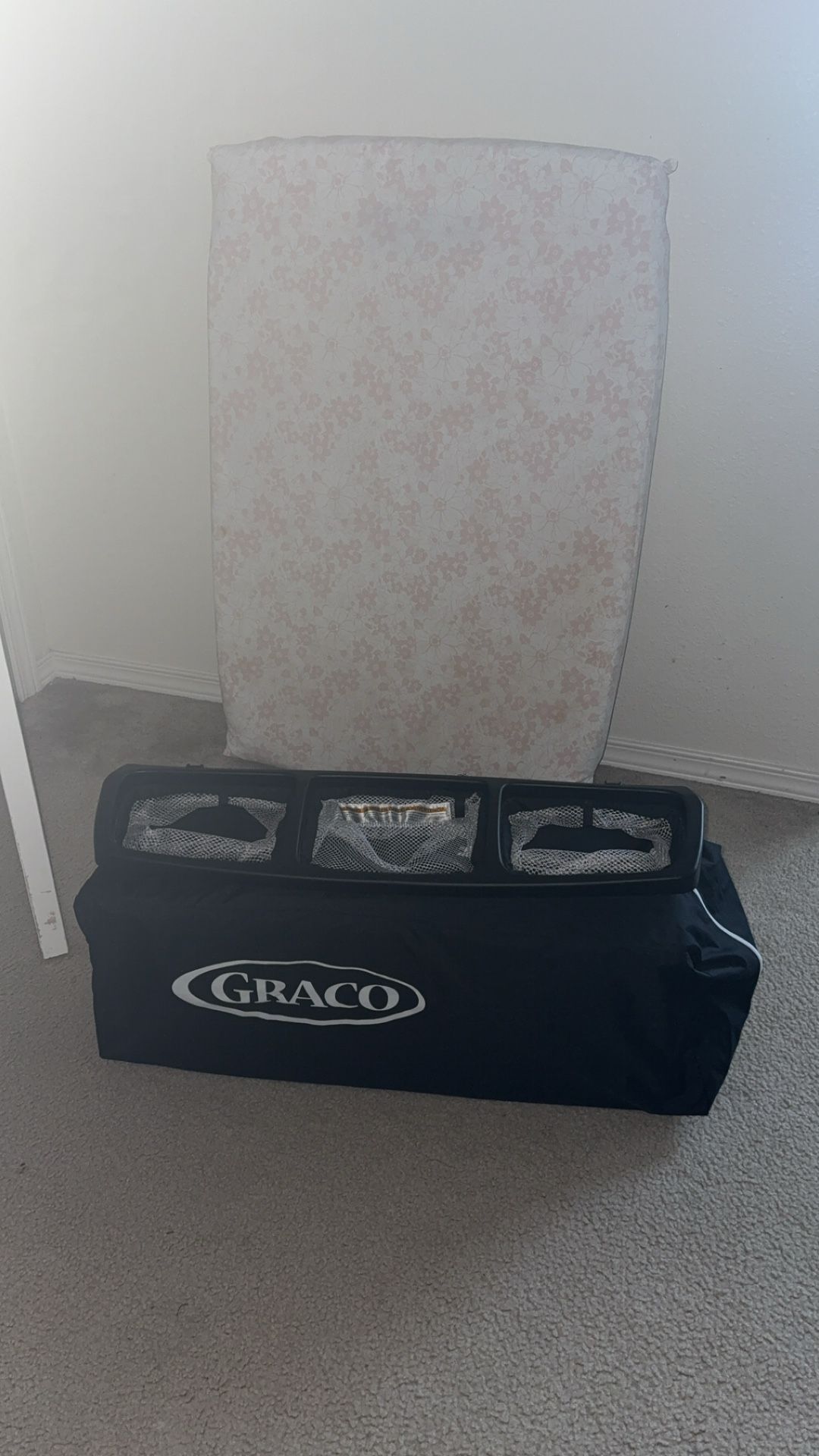 Graco Play Pen