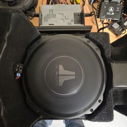 Toyota Tacoma Stealth Box