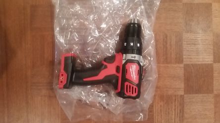 Milwaukee m18 hammerdrill