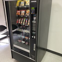 Crane National Vending Machine