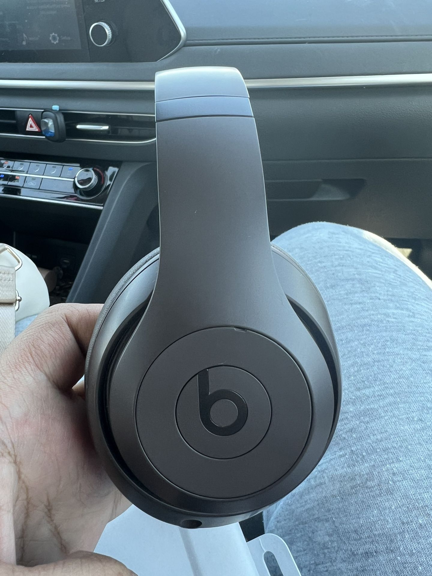BEATS STUDIO PRO