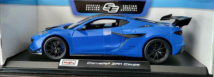1:18 Chevrolet Corvette ZR1 Blue 1:18