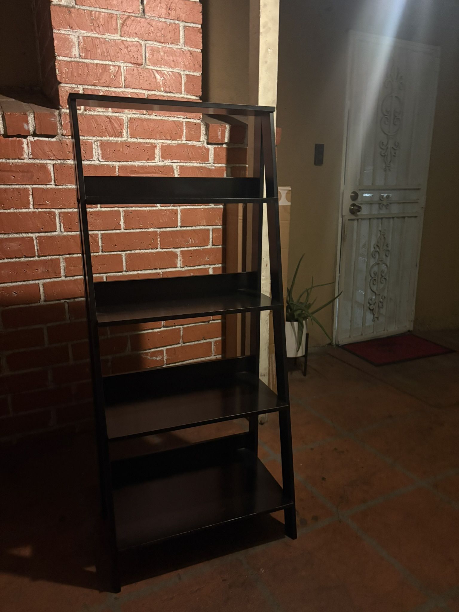 Ladder-Style Wooden Shelf 5ft