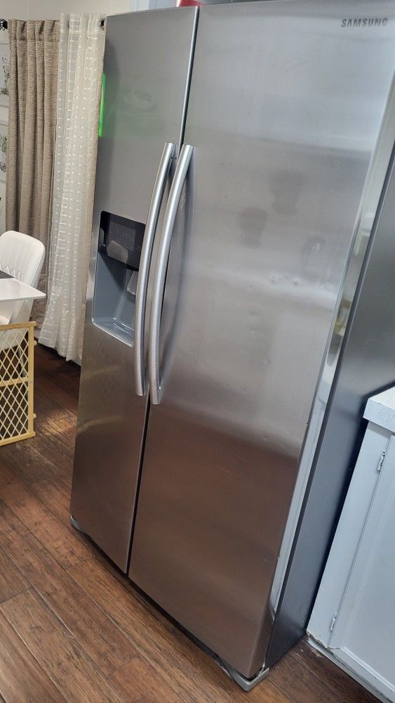Samsung Refrigerator