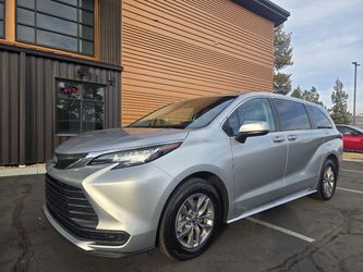 2023 Toyota Sienna