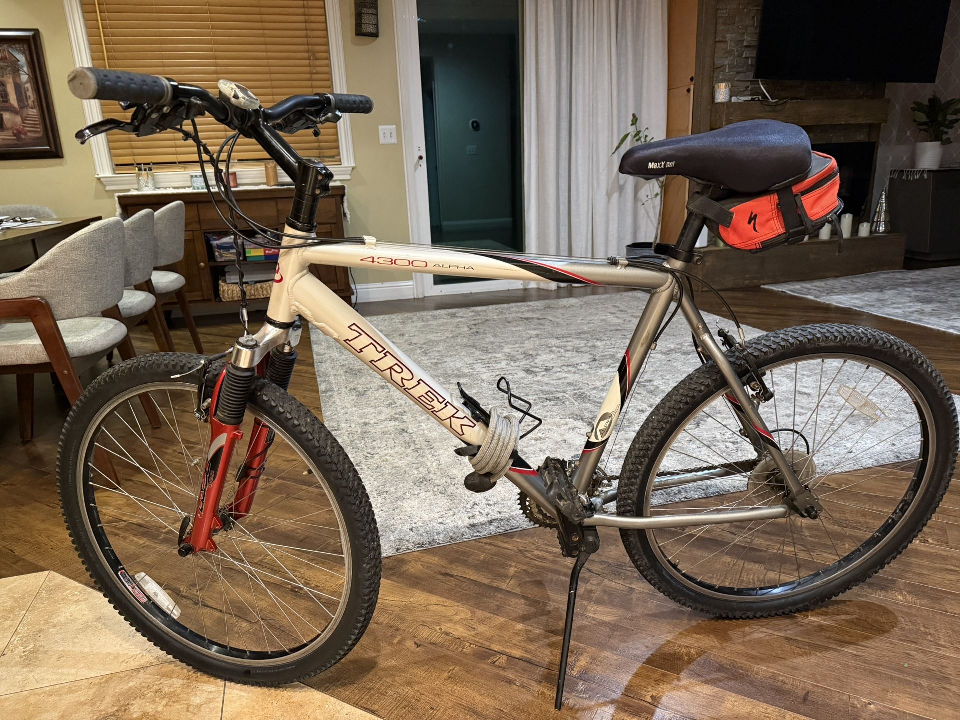 TREK 4300 ALPHA Mountain Bike