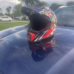 Dirt Bike Helmet 