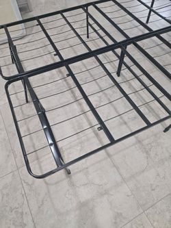 Full metal frame plus matress