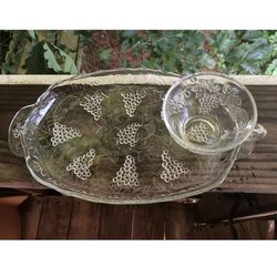 Vintage Clear Glass Serving Snack Trays With Tea Cup And Grape Pattern Design