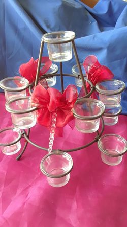Candelabro nuevo en caja home interiors , para poner velitas de te ....se puede poner en medio en sombrilla de patio...