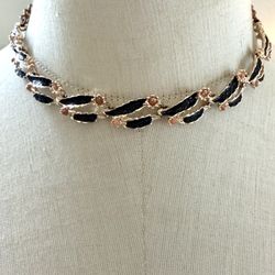 Vintage Black Enamel & peach Tone leaf  Link  choker Necklace