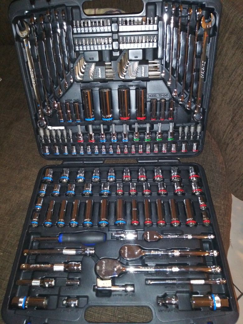 Duralast socket set 180 deals