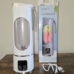 Blender portable BRAND NEW IN BOX