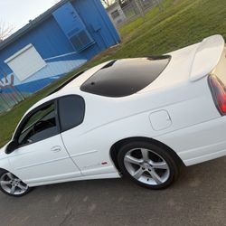 2001 Chevrolet Monte Carlo