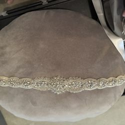 New scalloped sash