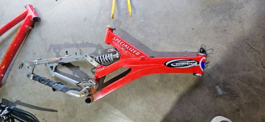 Specialized frame DH
