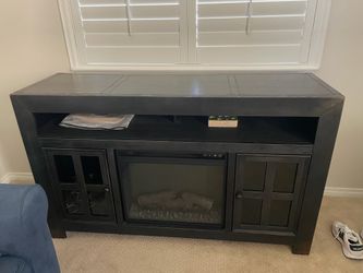 Table console w/ built in fire place