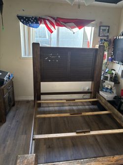 Coast Furniture Bedroom Set