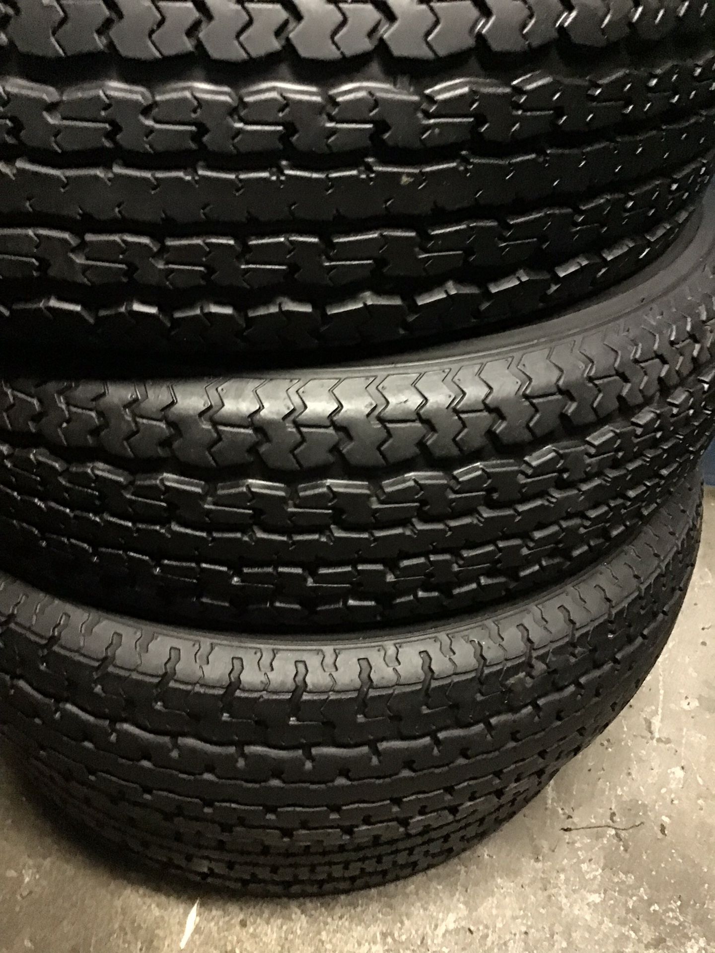 225/75/15 trailer tires