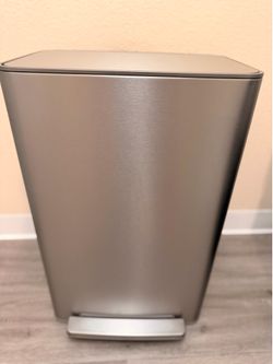 Kohler 47L Stainless Finish Step Trash Can with Removable Plastic Liner