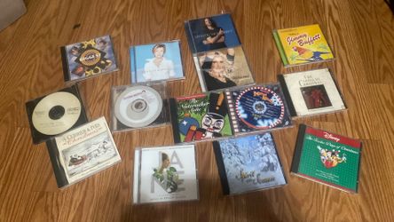 Assorted CDs