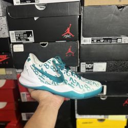 Kobe 8 Protro Radiant Emerald size 8.5 VNDS