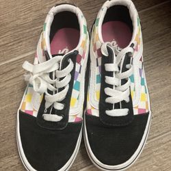 Vans Tennis Shoes 