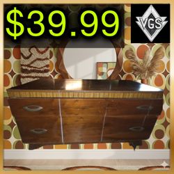 *VINTAGE* Mid-Century Style Wooden Dresser 1970s