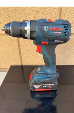 Bosch 18V Hammer drill and 4 Ah Batteries No Charger