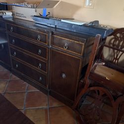 Robert W Irwin Solid Mahogany Set