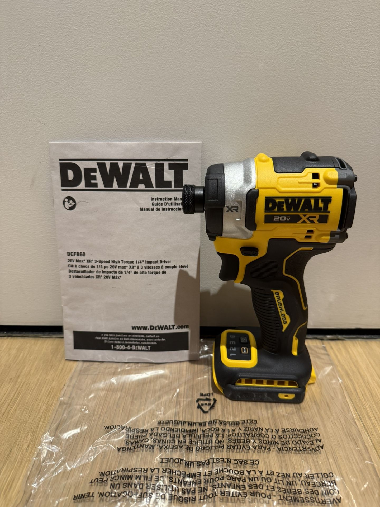 Dewalt XR impact driver - DCF860 - Brand new