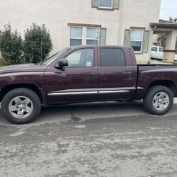 2005 Dodge Dakota