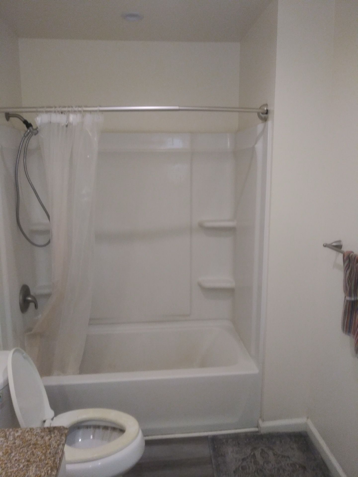 Used Sterling Bath tub /Shower combo