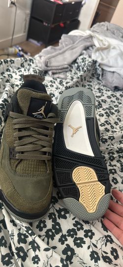 Jordan 4s