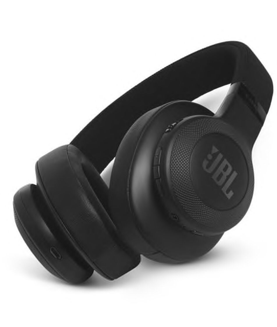 JBL E55BT