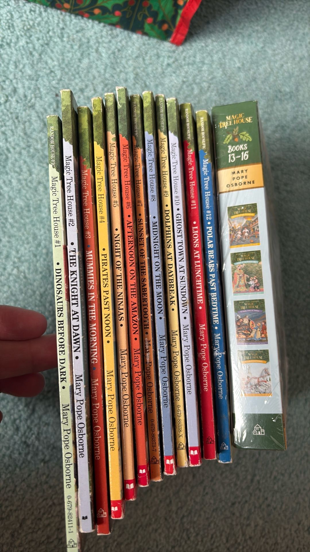 Magic Treehouse Books 1-16