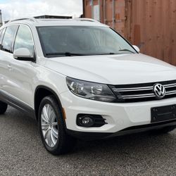 Volkswagen Tiguan SE 2013