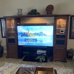 Oak Finished Lighted Entertainment Center W/ Black Glass TV Stand