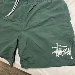 Stussy large Mens Shorts