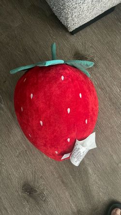 Strawberry 🍓 pillow