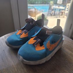 Toddler Nike Shoes Size 8