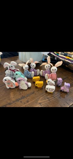 Wooden Easter Figurines