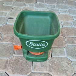 Scotts Hand-Powered Spreader for Grass Seed, Fertilizer Etc. 