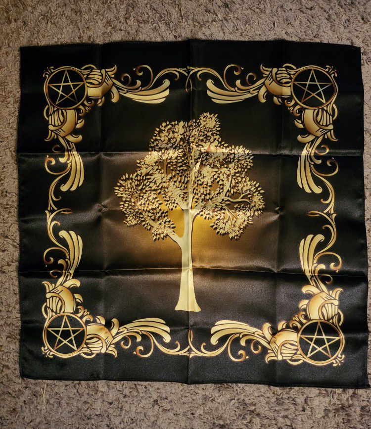 Tapestry / Table Cloth
