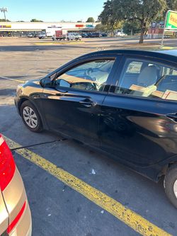 Hyundai Accent black