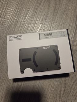 Ridge Magsafe Wallet New Green