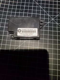 '11 Chrysler Town And Country OEM Remote Compass Module